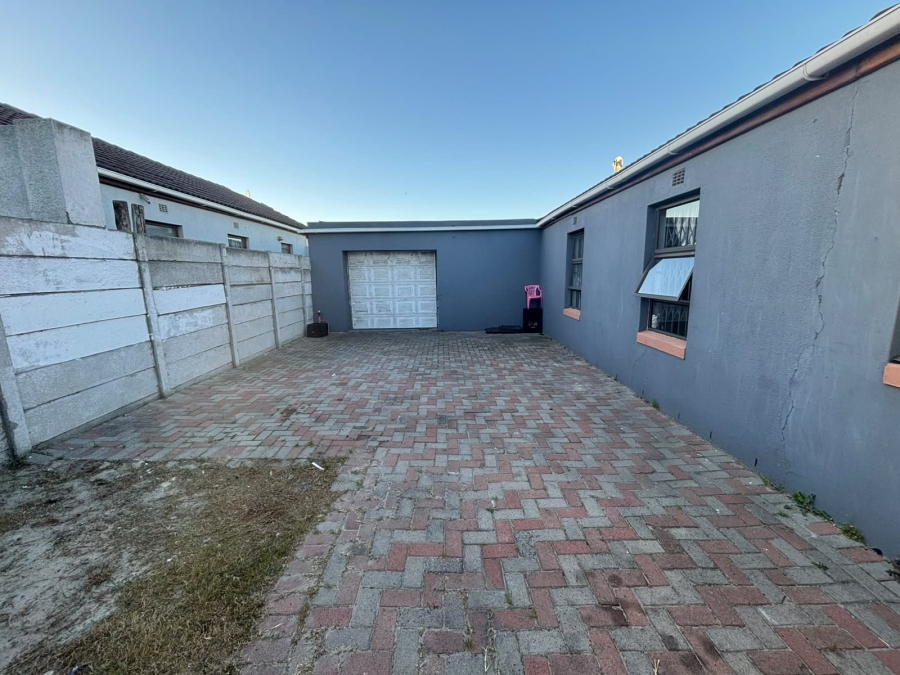 To Let 3 Bedroom Property for Rent in Sarepta Western Cape